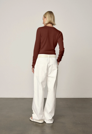  MARRON