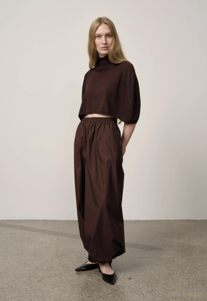  COFFEE BROWN