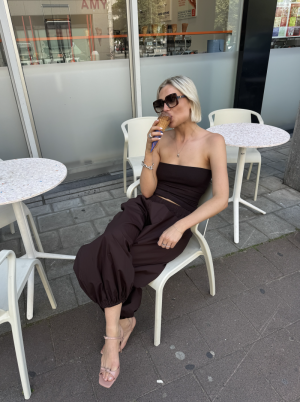  COFFEE BROWN
