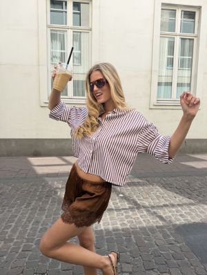  TAN