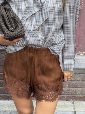  TAN