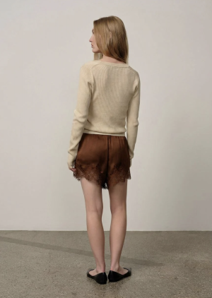  TAN