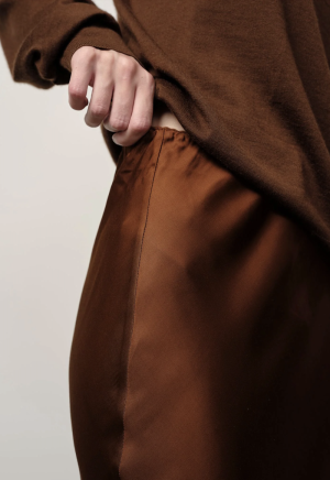  TAN