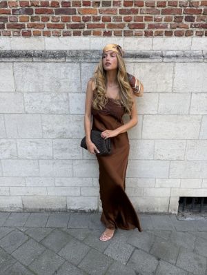  TAN