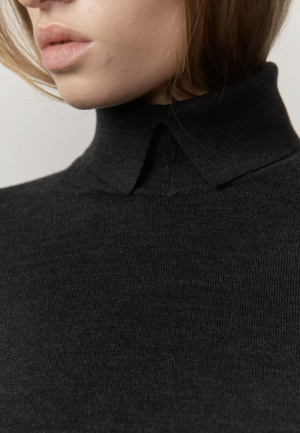  DARK GREY